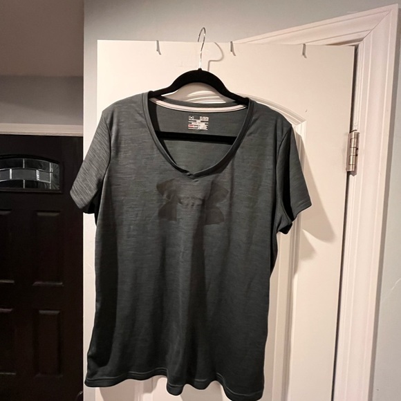 ~Under Armour~ Gray V-Neck T-Shirt - Picture 1 of 6